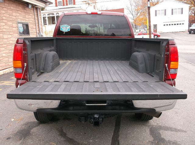 2003 GMC Sierra 2500 Standard 4X4 Hardtop