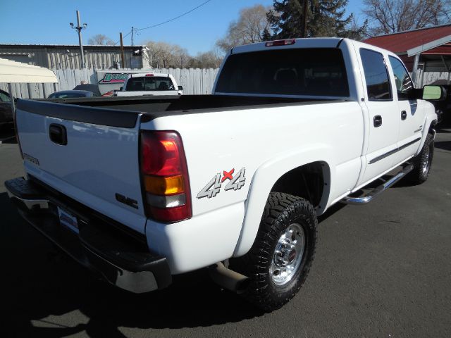 2003 GMC Sierra 2500 4x4 Crew Cab LE