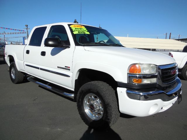 2003 GMC Sierra 2500 4x4 Crew Cab LE