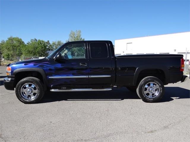 2003 GMC Sierra 2500 XL Suoer CAB