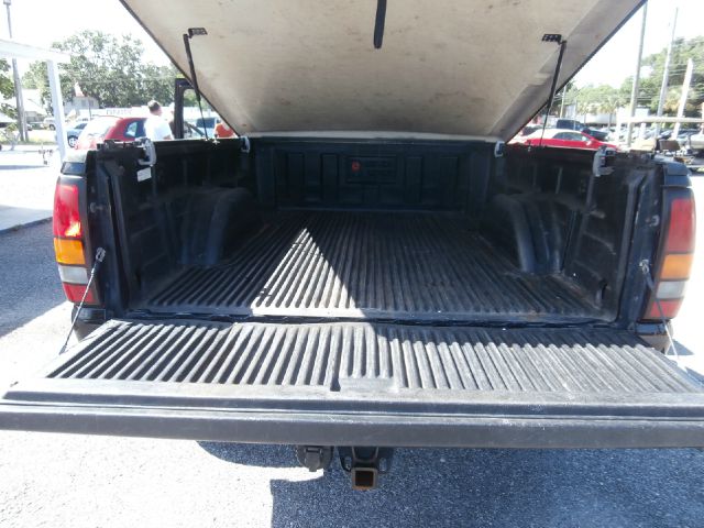 2004 GMC Sierra 2500 Automatic, Vortec 4200, Rear Whe