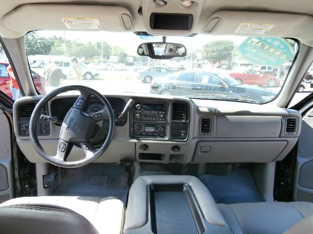 2004 GMC Sierra 2500 Automatic, Vortec 4200, Rear Whe