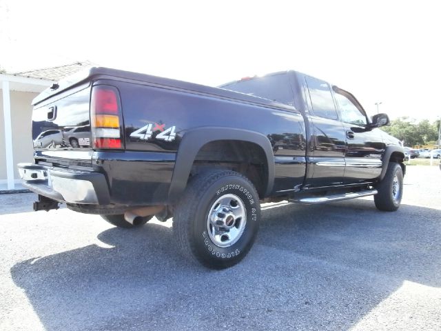 2004 GMC Sierra 2500 Automatic, Vortec 4200, Rear Whe