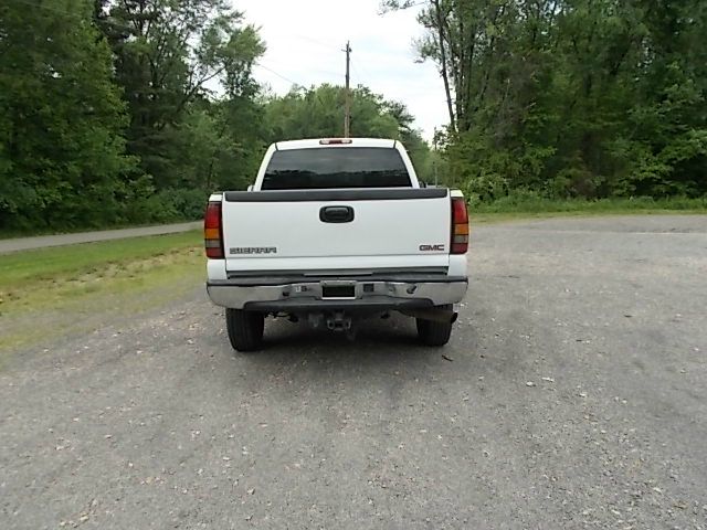 2004 GMC Sierra 2500 SE ZX4