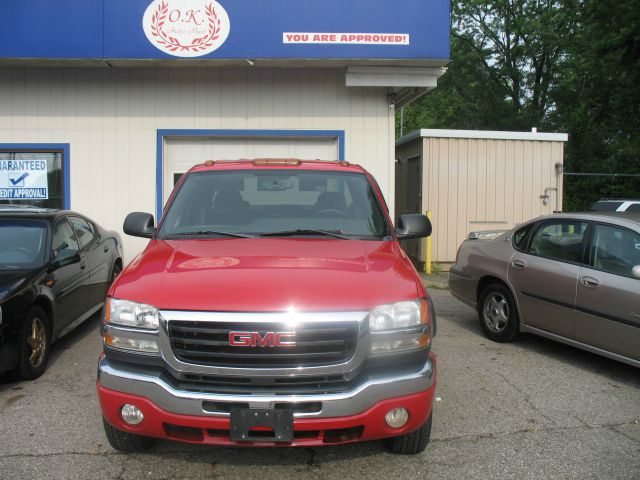 2004 GMC Sierra 2500 4x4auto