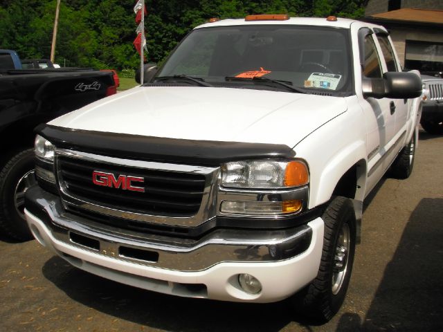 2004 GMC Sierra 2500 Lsall Wheeldrive