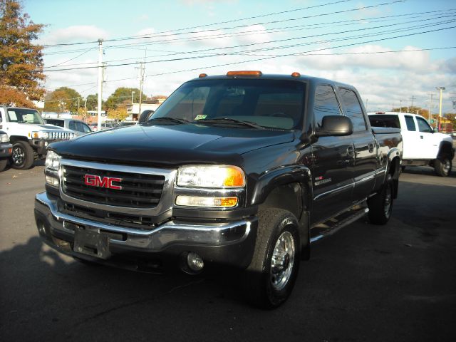 2004 GMC Sierra 2500 Lsall Wheeldrive