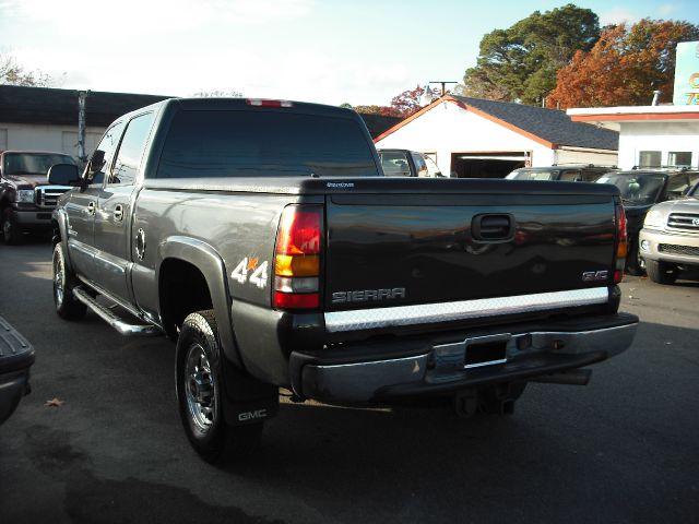 2004 GMC Sierra 2500 Lsall Wheeldrive