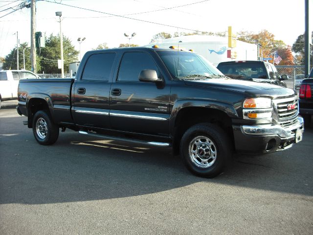 2004 GMC Sierra 2500 Lsall Wheeldrive