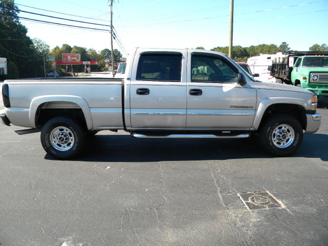 2004 GMC Sierra 2500 Supercrew-short-limited-nav-22 INCH Rims-1 Owner