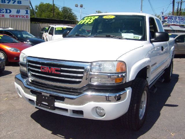 2004 GMC Sierra 2500 4DR SUV AT