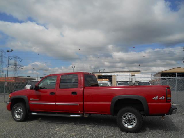 2005 GMC Sierra 2500 SLT