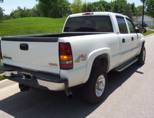 2005 GMC Sierra 2500 WOW OH Wowbig FOOT IN THE House