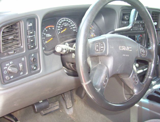 2005 GMC Sierra 2500 WOW OH Wowbig FOOT IN THE House