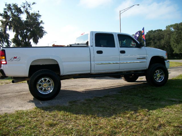 2006 GMC Sierra 2500 SLT