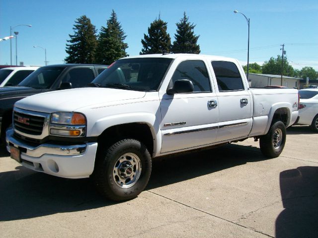 2006 GMC Sierra 2500 LT Leather Cd Tape