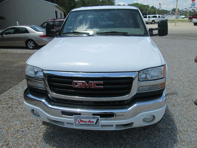 2006 GMC Sierra 2500 LT Leather Cd Tape