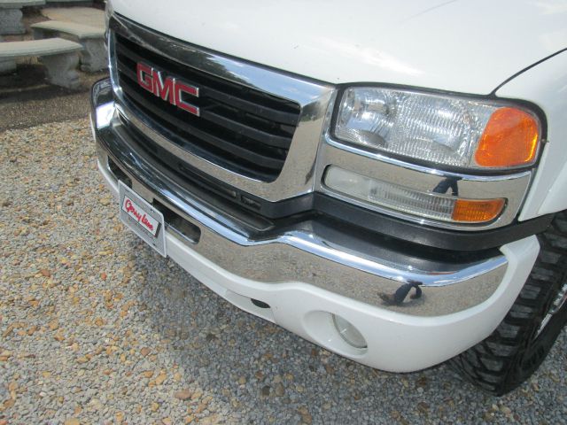 2006 GMC Sierra 2500 LT Leather Cd Tape