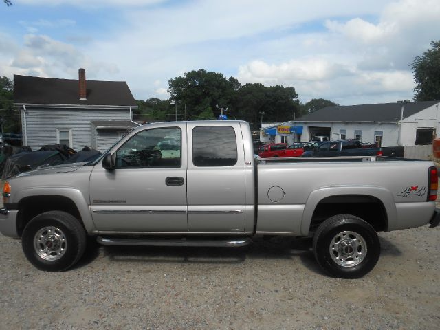 2006 GMC Sierra 2500 Cont. ED