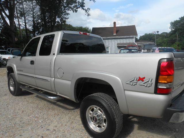 2006 GMC Sierra 2500 Cont. ED