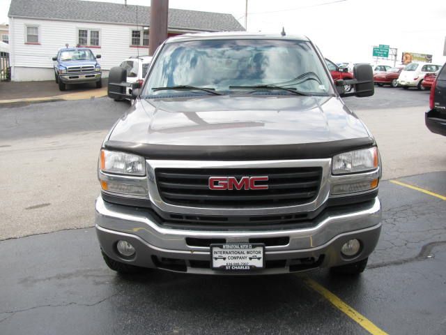 2006 GMC Sierra 2500 LT Leather Cd Tape