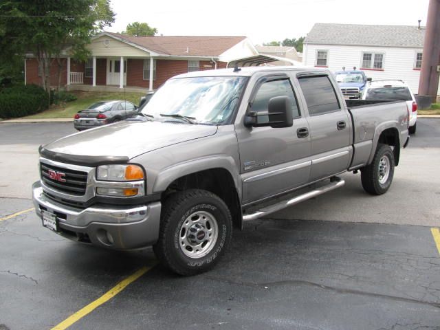 2006 GMC Sierra 2500 LT Leather Cd Tape