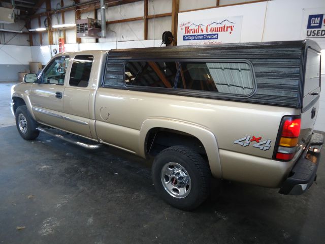 2006 GMC Sierra 2500 Dually 3500 Club Coupe