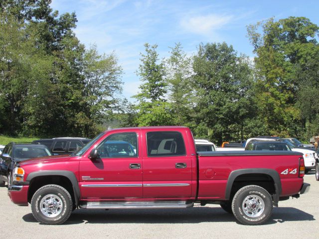 2006 GMC Sierra 2500 2007 Ford STX