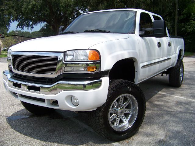 2007 GMC Sierra 2500 SLE Sierra 2WD