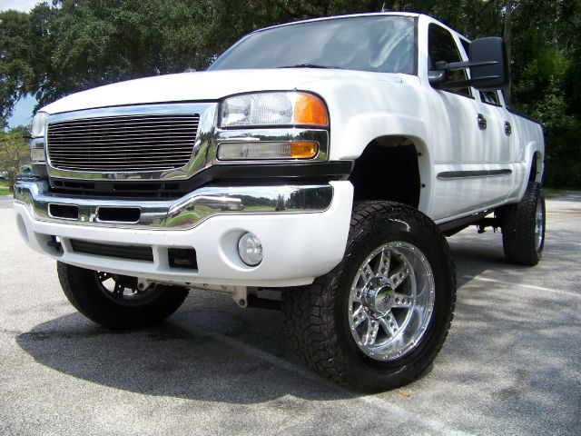 2007 GMC Sierra 2500 SLE Sierra 2WD