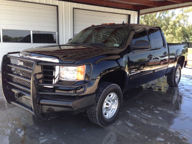 2008 GMC Sierra 2500 4dr Sdn 2.7T Quattro Auto