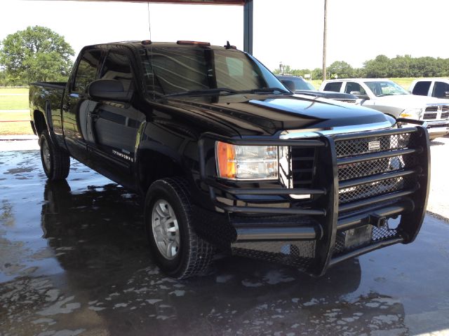 2008 GMC Sierra 2500 4dr Sdn 2.7T Quattro Auto