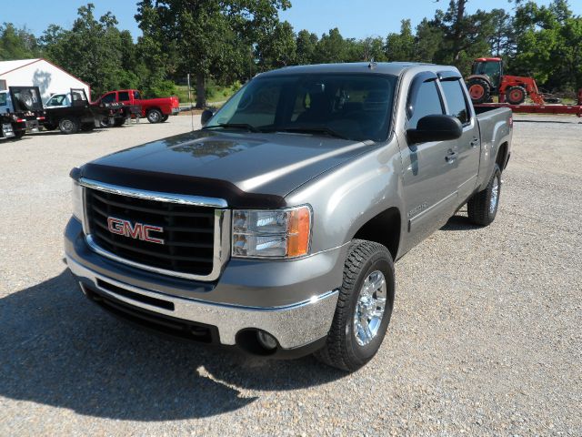 2009 GMC Sierra 2500 4dr Sdn 2.7T Quattro Auto