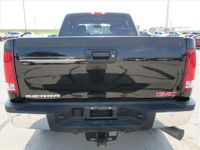 2011 GMC Sierra 2500 SLT