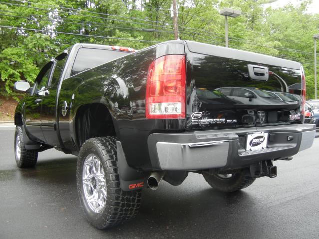 2011 GMC Sierra 2500 LS 4X4