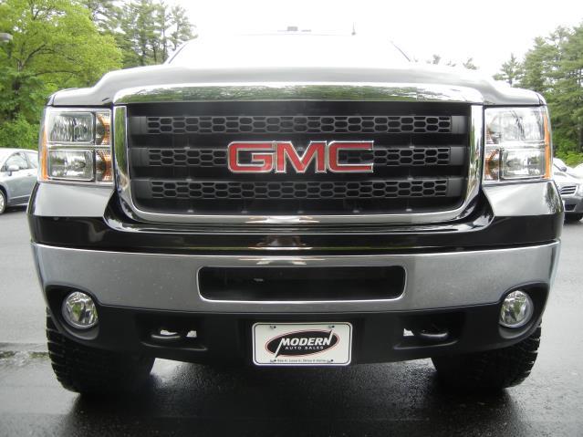 2011 GMC Sierra 2500 LS 4X4