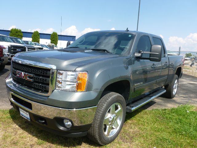 2011 GMC Sierra 2500 SLE Sierra 2WD