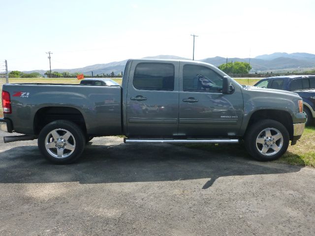 2011 GMC Sierra 2500 SLE Sierra 2WD