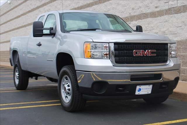 2013 GMC Sierra 2500 EX Sedan AUTO