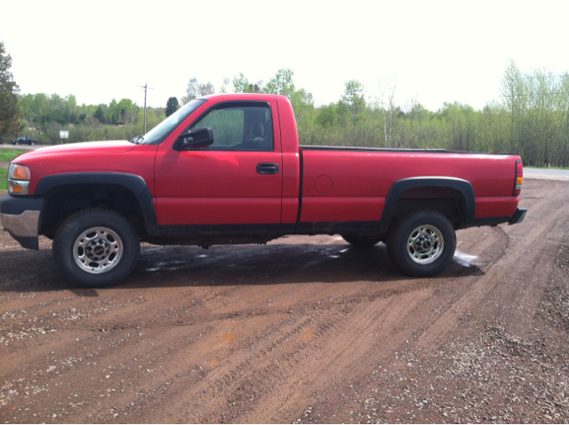 2002 GMC Sierra 2500HD SLE Sierra 2WD