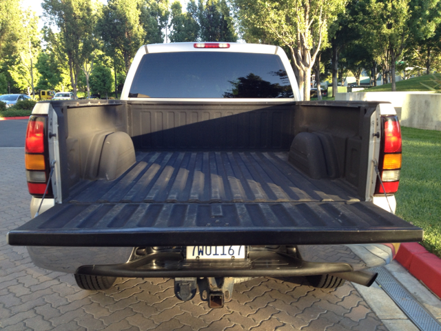 2005 GMC Sierra 2500HD SE ZX4