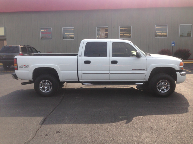 2006 GMC Sierra 2500HD SLE Sierra 2WD