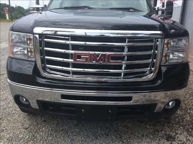 2009 GMC Sierra 2500HD Crew Cab Amarillo 4X4