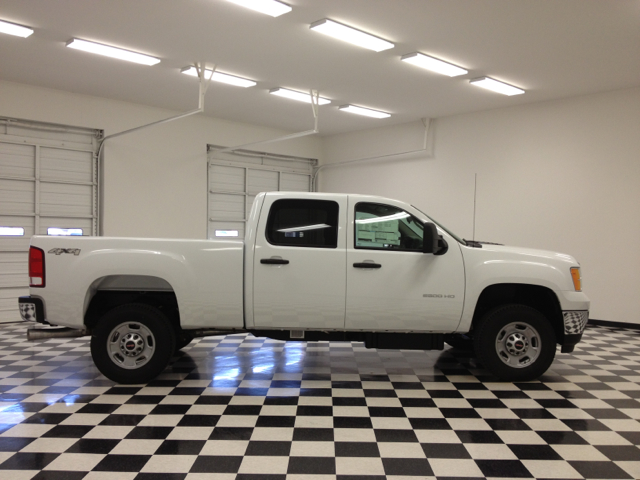 2013 GMC Sierra 2500HD 4WD 1500 SLT