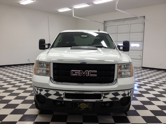 2014 GMC Sierra 2500HD 4WD 1500 SLT