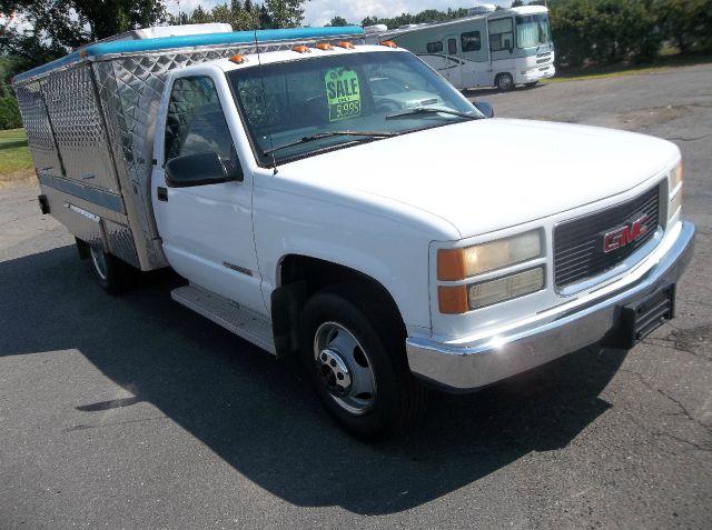 1997 GMC Sierra 3500 Lariat 4D Crew Cab Truck