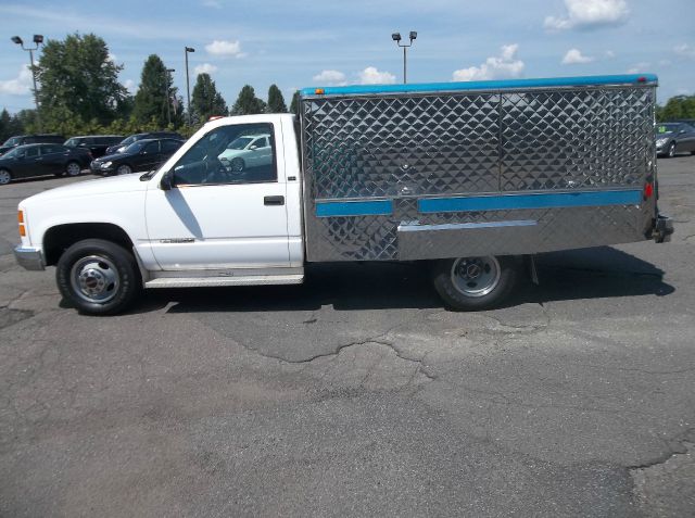 1997 GMC Sierra 3500 Lariat 4D Crew Cab Truck