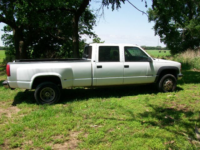 1998 GMC Sierra 3500 SE 4WD