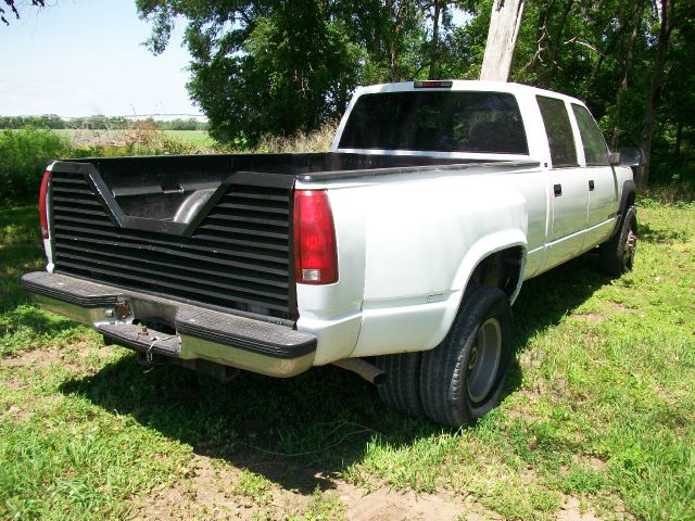 1998 GMC Sierra 3500 SE 4WD