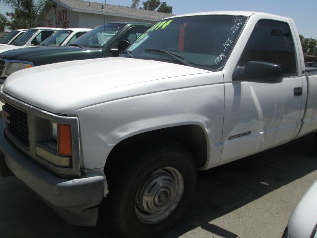 1998 GMC Sierra 3500 Lariat 4D Crew Cab Truck